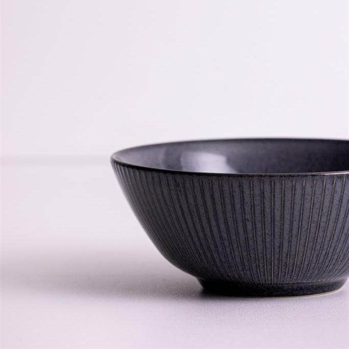 Kitchenware  -  Reactive Linear Black Bowl - 16cm  -  60011766