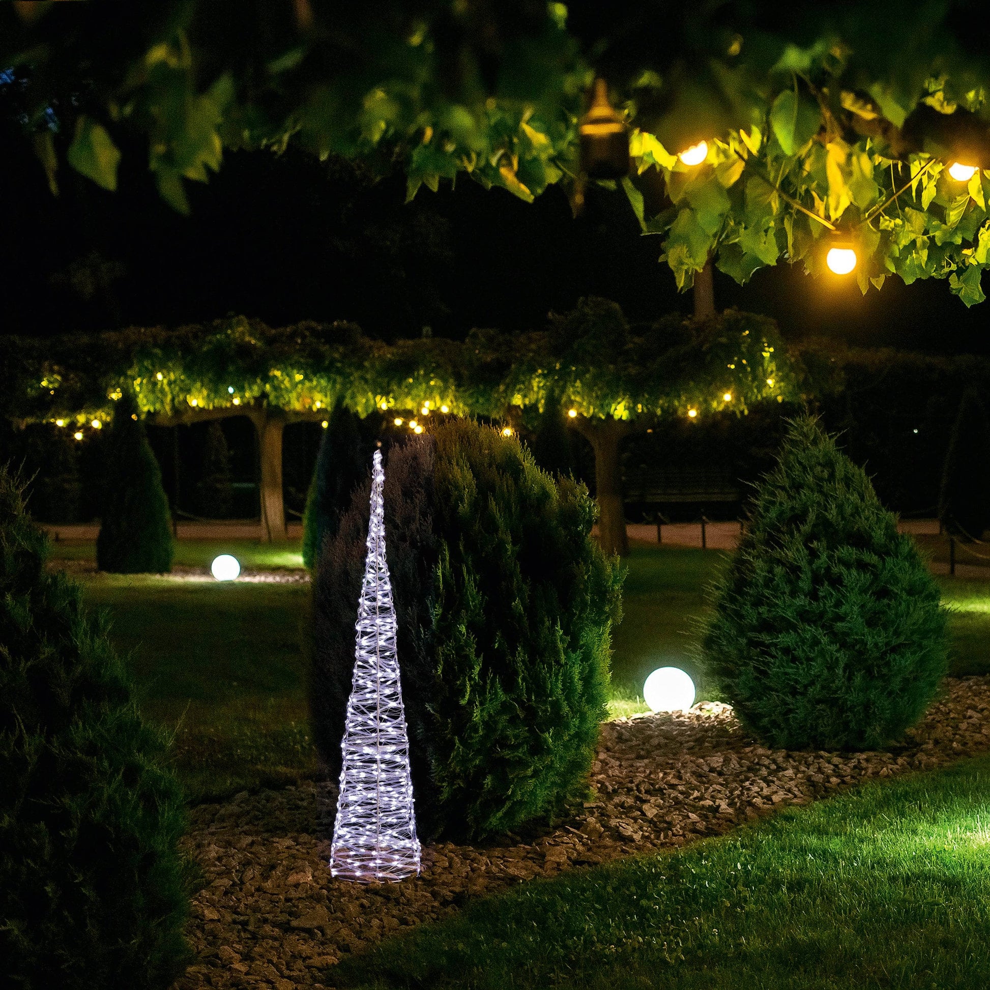 Christmas  -  Set of 3 Silver Christmas Cones With 900 White LEDs  -  60012411