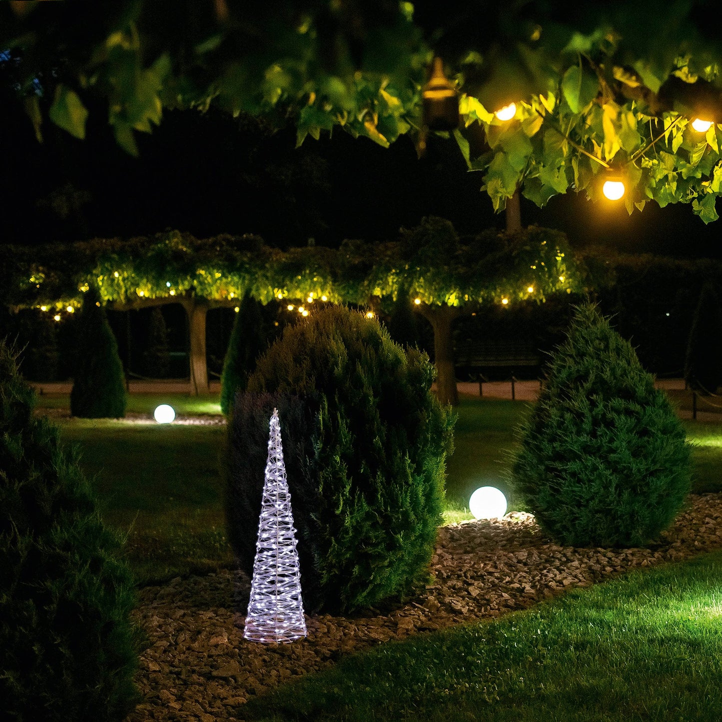 Christmas  -  Set of 3 Silver Christmas Cones With 900 White LEDs  -  60012411