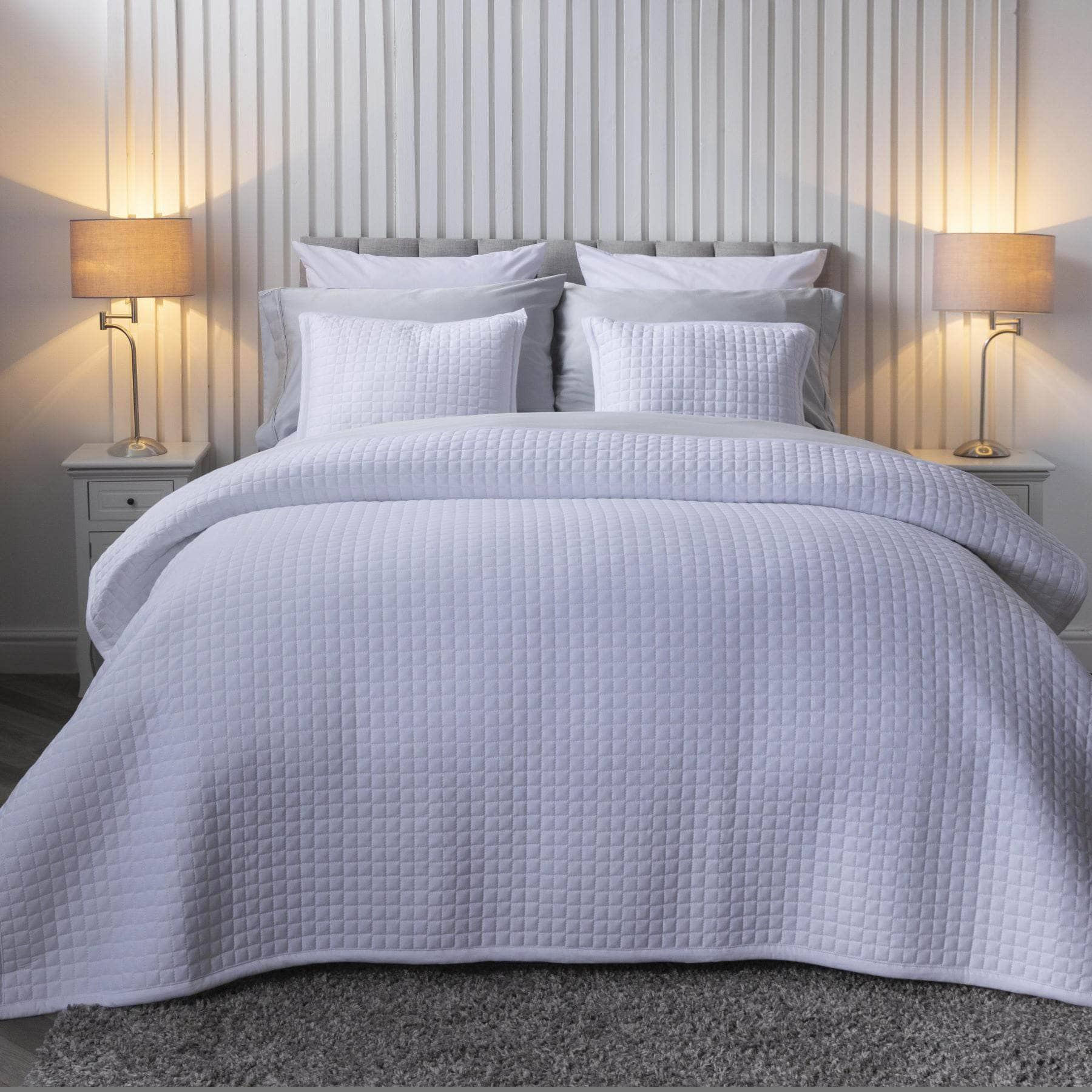 Homeware  -  Compton Quilted Throw - White  -  60009950