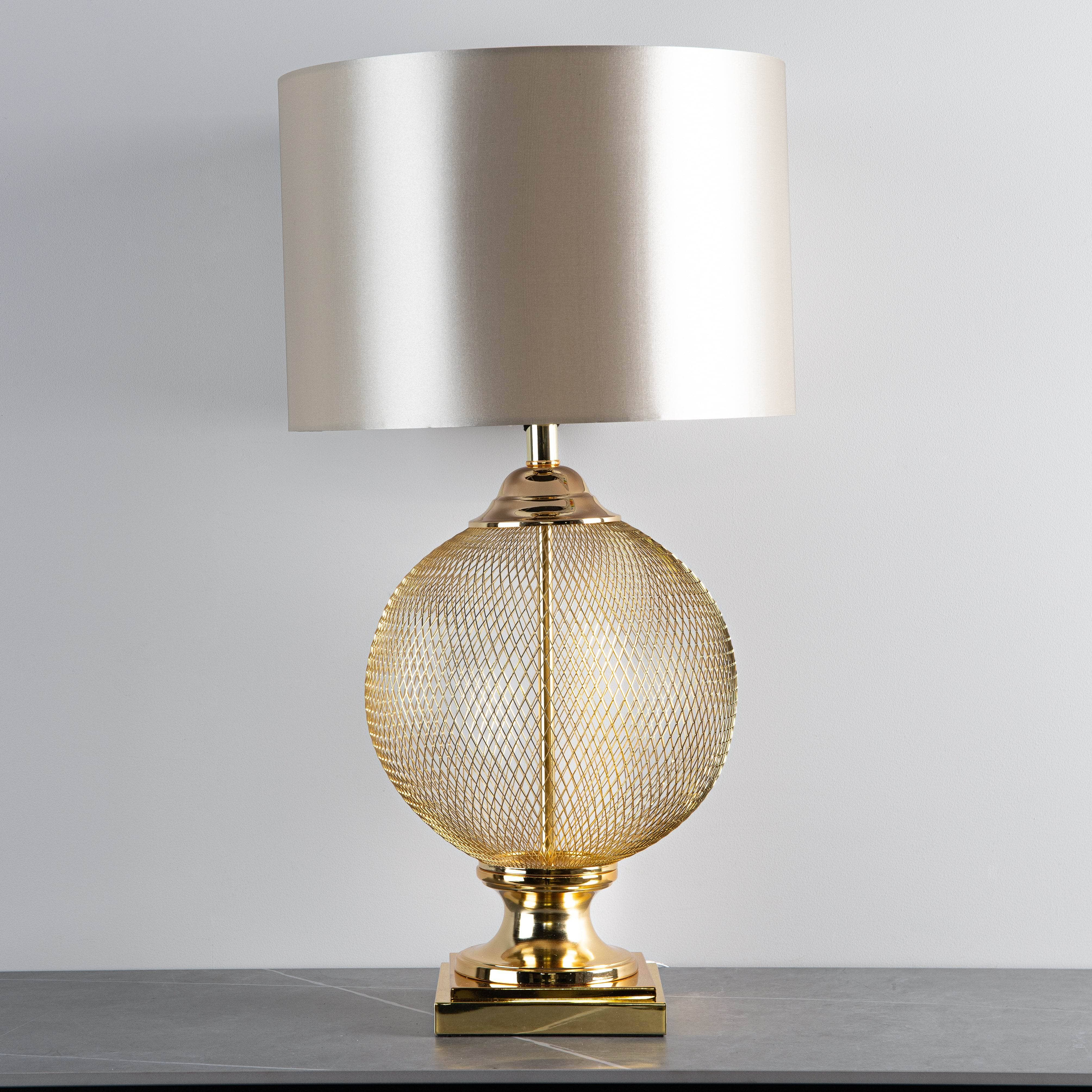 Gold wire best sale table lamp