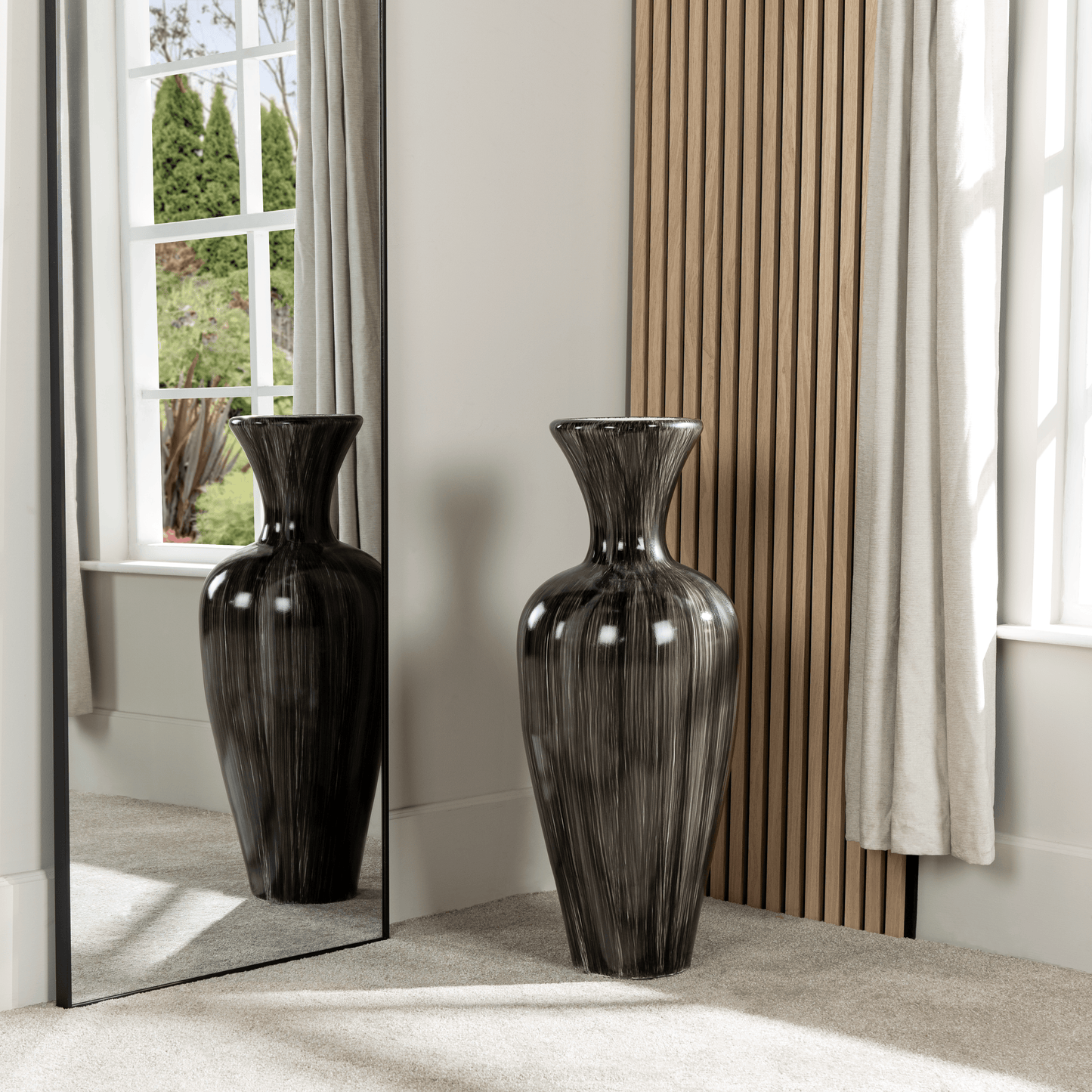 Homeware  -  Tulip Shaded Vase - Small  -  50135921