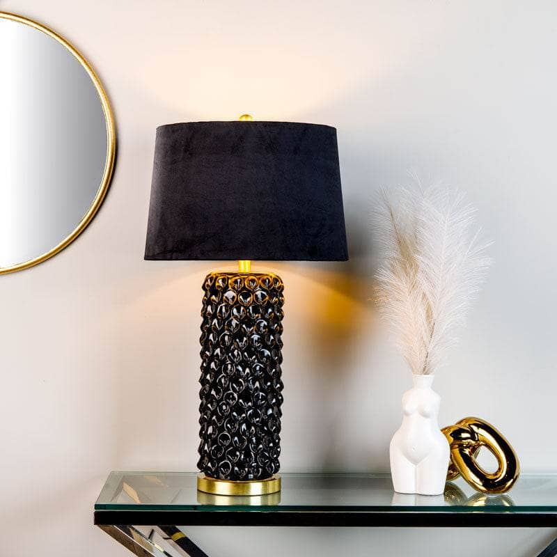 Table lamp store with black shade