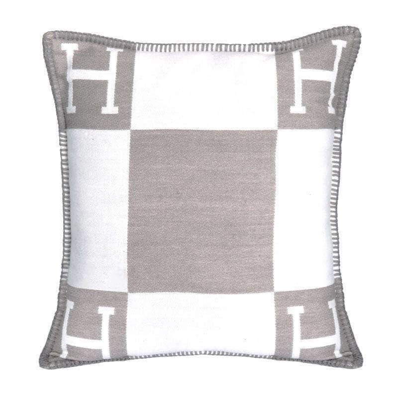  -  LETTER H CUSHION 45X45 GREY  -  60007733