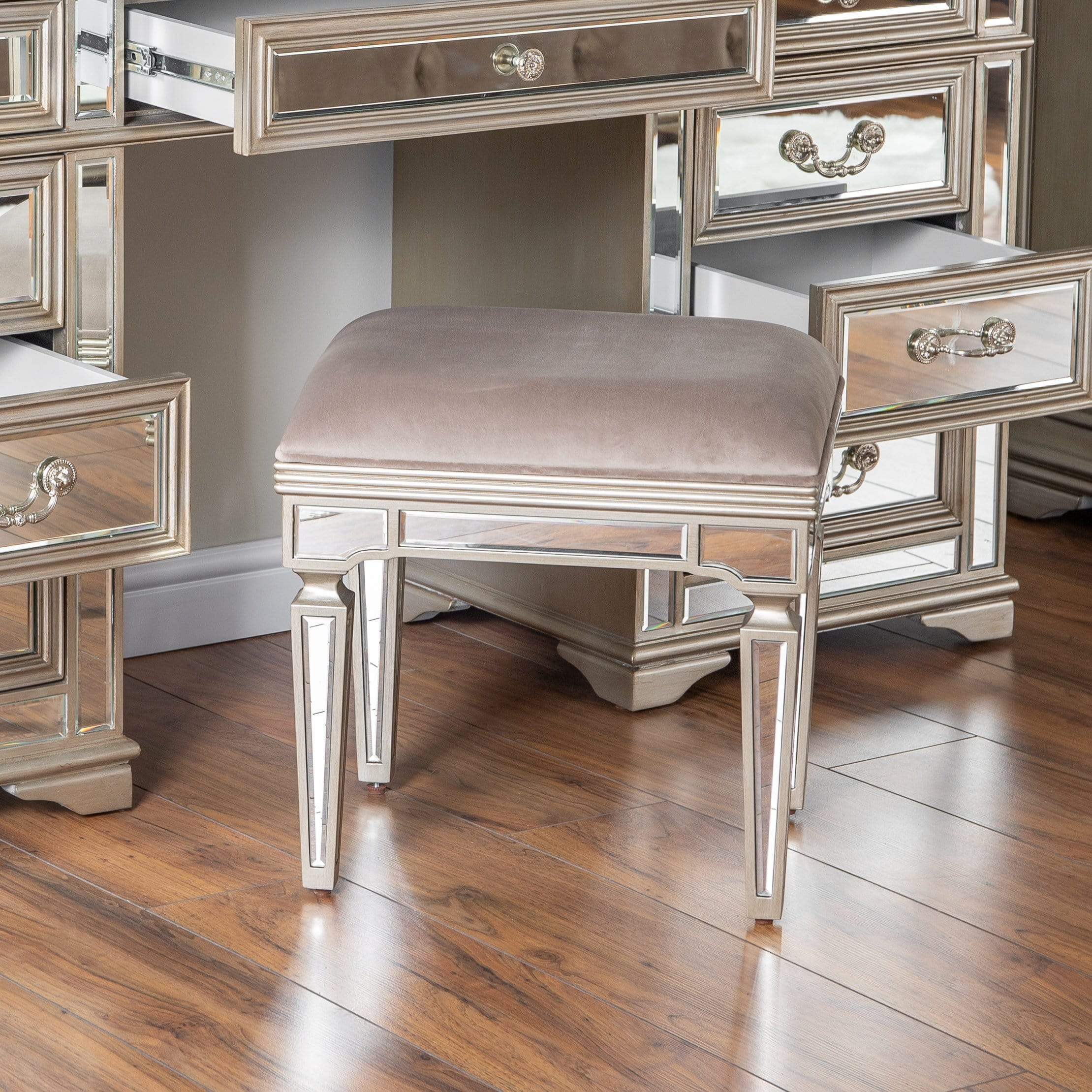 Champagne dressing online table stool