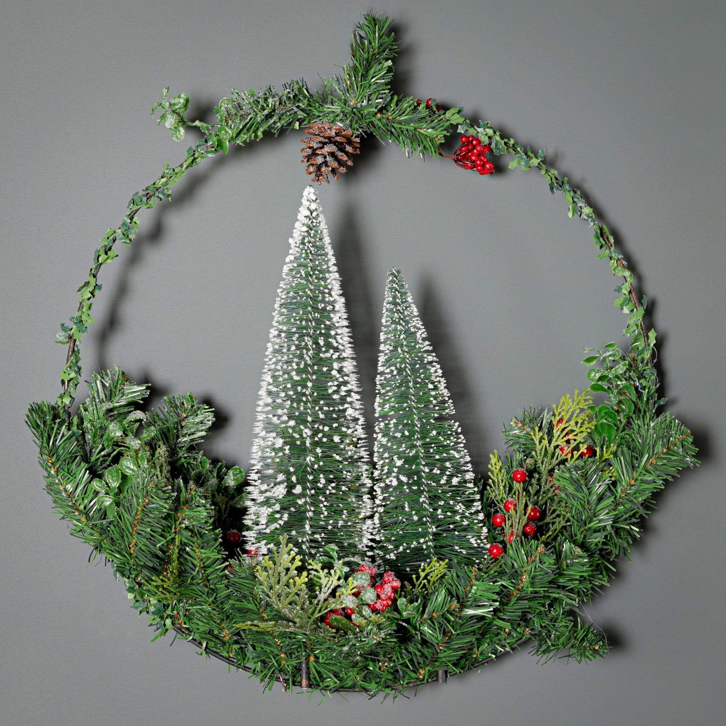 Christmas  -  Snowy Trees And Berries Christmas Wreath Ring  -  50153789